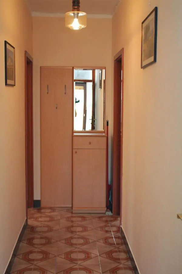 Apartments By The Sea Supetarska Draga - Donja, Rab - 4954