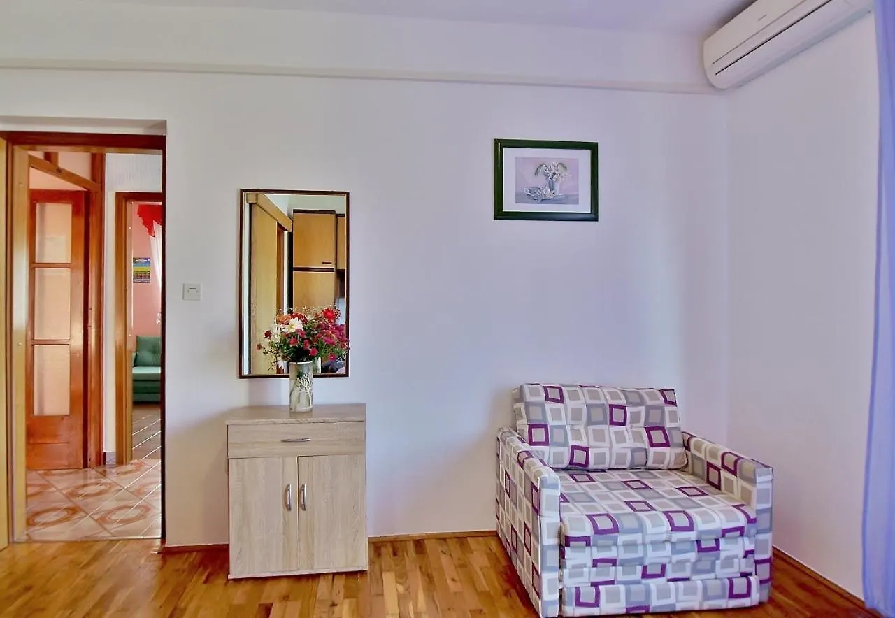 Apartments By The Sea Supetarska Draga - Donja, Rab - 4954